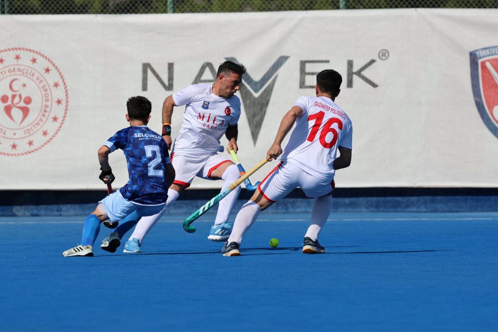 Polisgücü erkekler4-i694261e88cfac.jpg